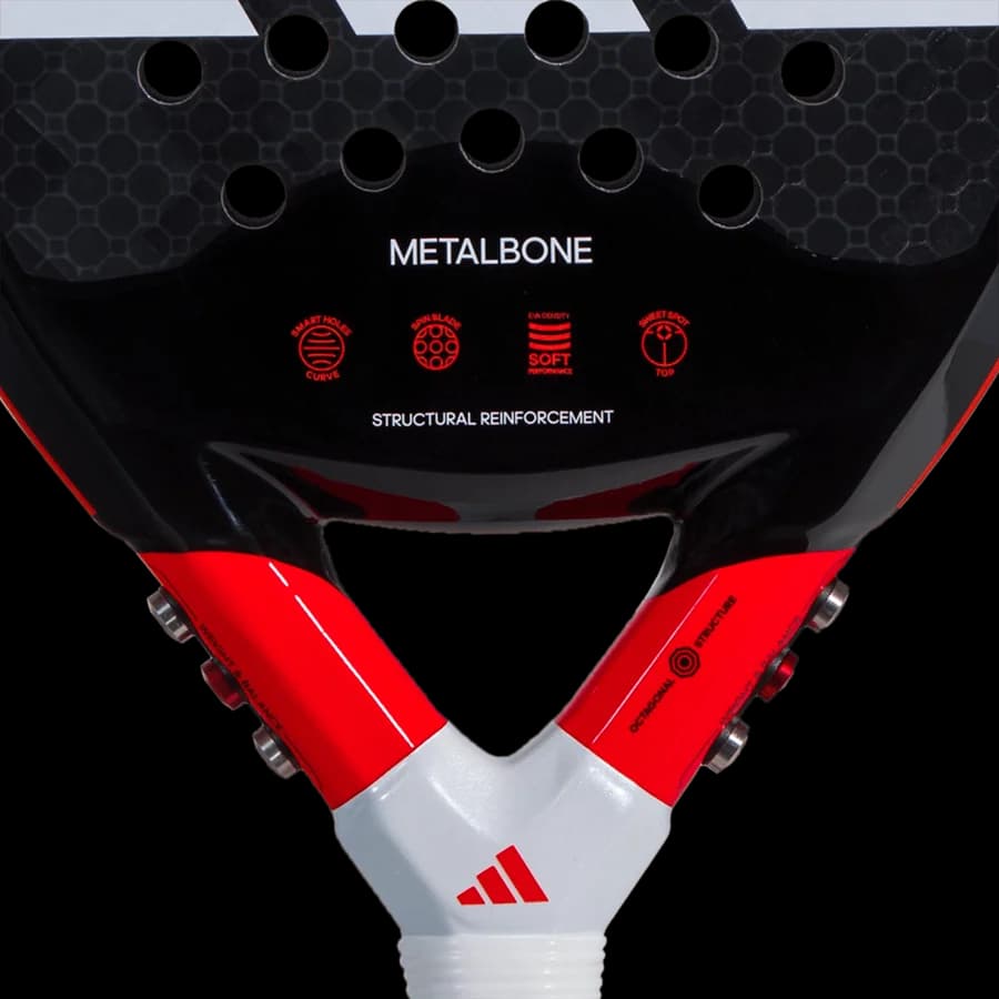 Paleta Adidas Metalbone 3.2 2023, detalle del corazón