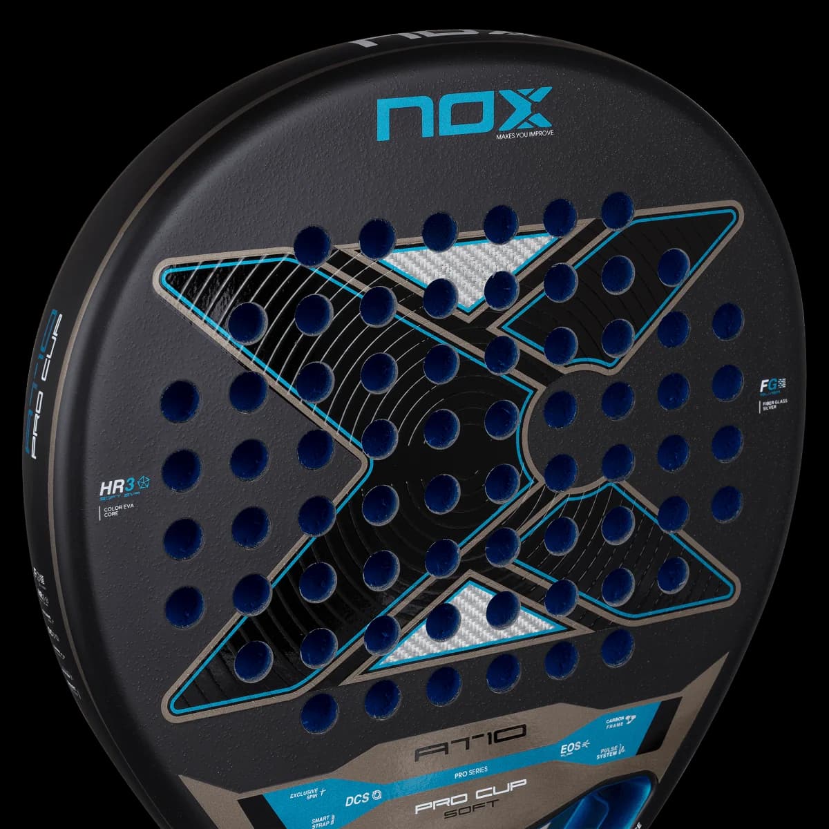 Paleta Nox AT10 Pro Cup Soft 2026, detalle de la cara